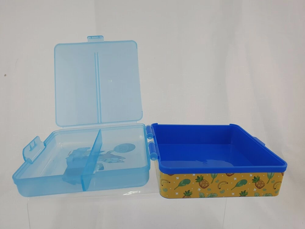 Bluey Square Multi Compartment Sandwich Box 4 Bluey Square Multi Compartment Sandwich Box - Image 2